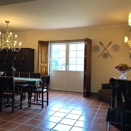 Сasa de vacaciones Casa Eiras Tondela